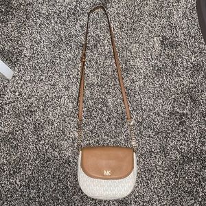 MICHAEL KORS BROWN CROSSBAG